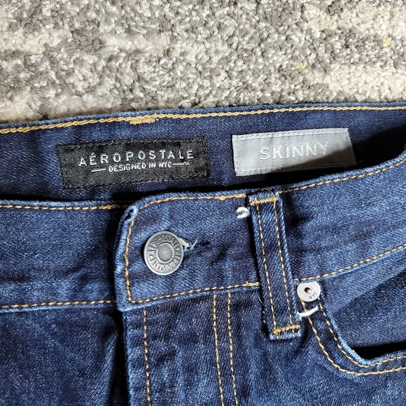 Women's Aeropostle jeans, 28 - Picture 2 of 6